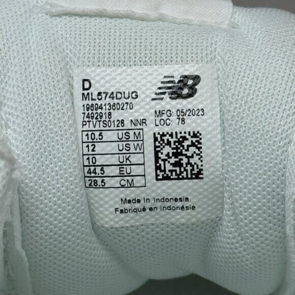 New Balance 574 Mens Sneakers Size 9 White & Green Suede/Mesh Athletic Shoes - Picture 7 of 7